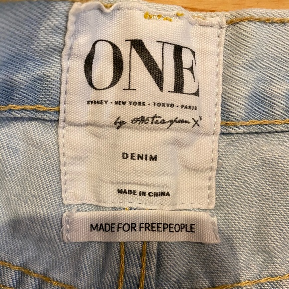 Free People One Teaspoon Outlaw Boyfriend Short - Picture 6 of 9